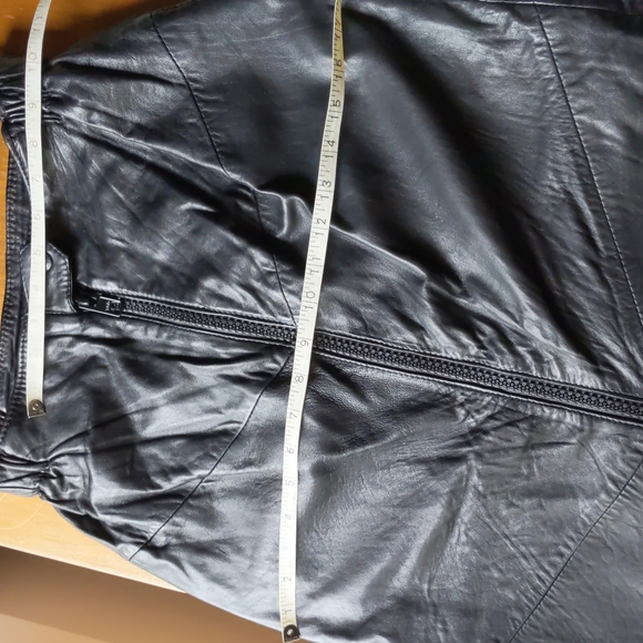 Butter Soft Leather Midi Skirt - Picture 12 of 13